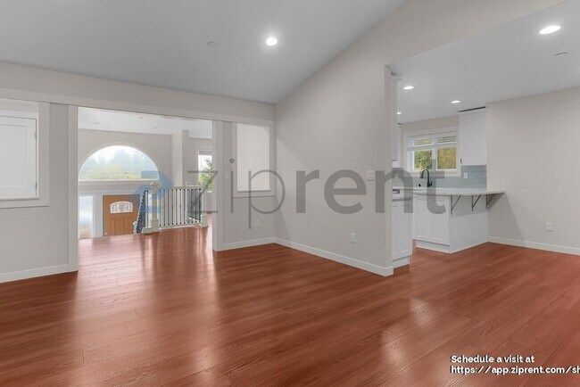 Foto del edificio - 13449 14th Ave S