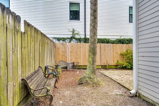 Foto del edificio - 1836 Baronne St