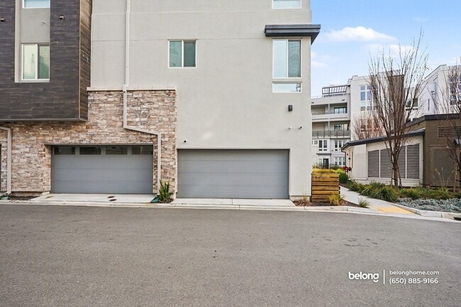 Building Photo - 1749 Kilowatt Wy