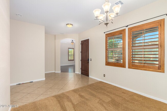 Foto del edificio - 18271 W Desert Trumpet Rd