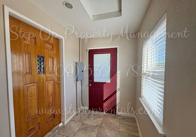 Foto del edificio - Charming 2 Bedroom 1 Bath Country Home!!!