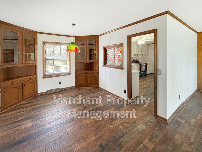 Foto del edificio - 601 Fairview Church Rd