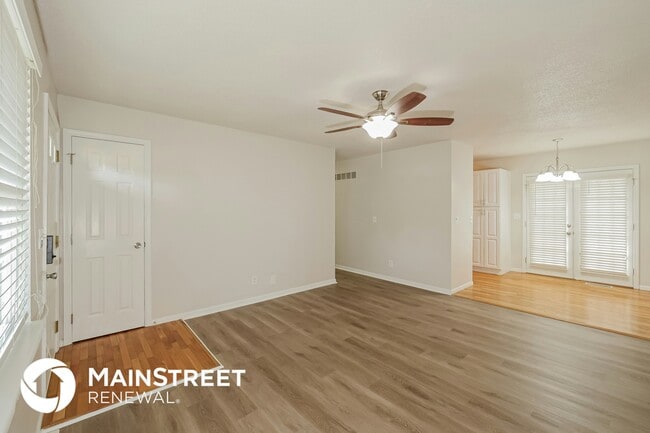 Building Photo - 509 NE 98th Terrace