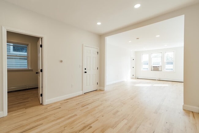 Foto del edificio - 27 W 52nd St