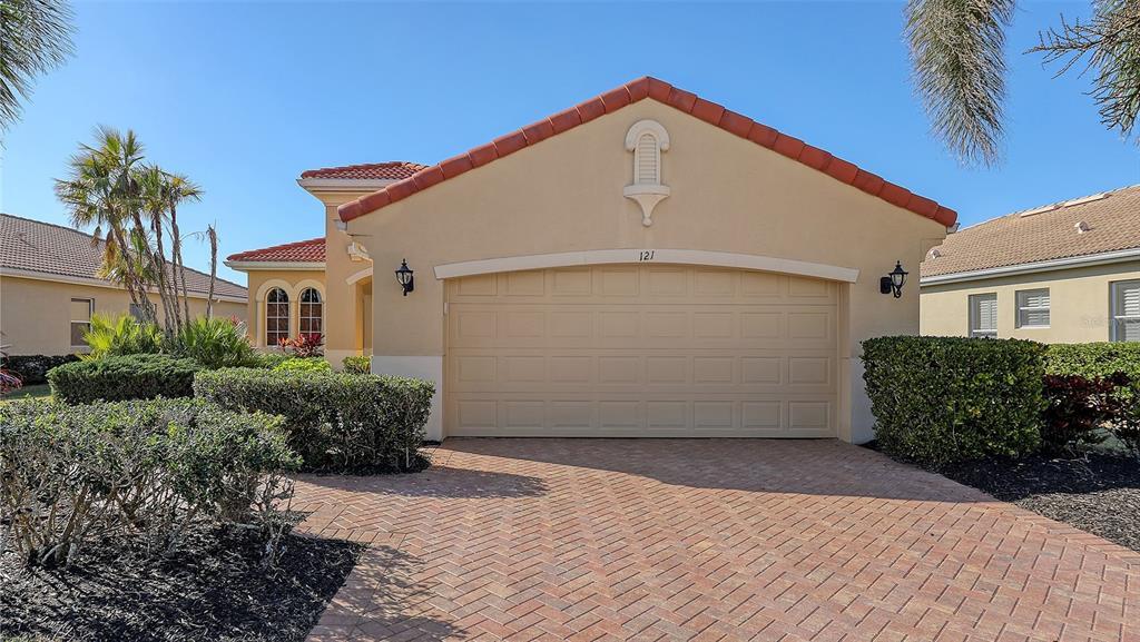 Primary Photo - 121 Savona Way