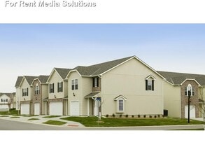 Building Photo - 273 NE Adams Dairy Pkwy
