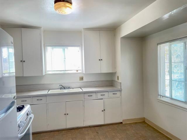 Foto del edificio - Charming 2 Bedroom Westside Home - Availab...