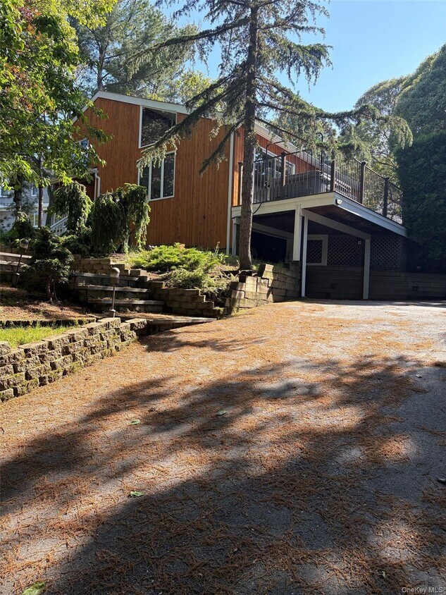 Foto del edificio - 620 Wunneweta Rd