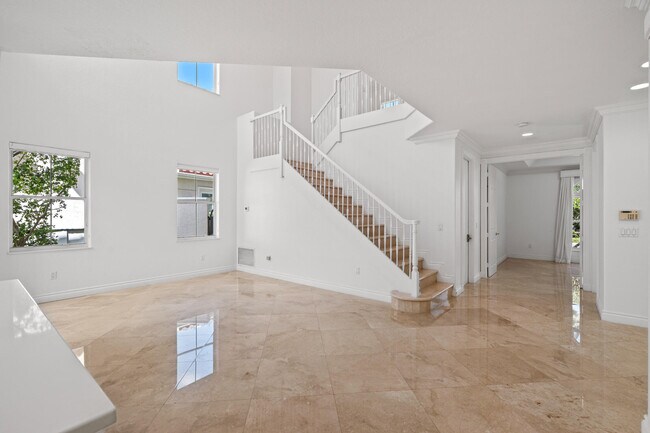 Foto del edificio - 1468 Mariner Way