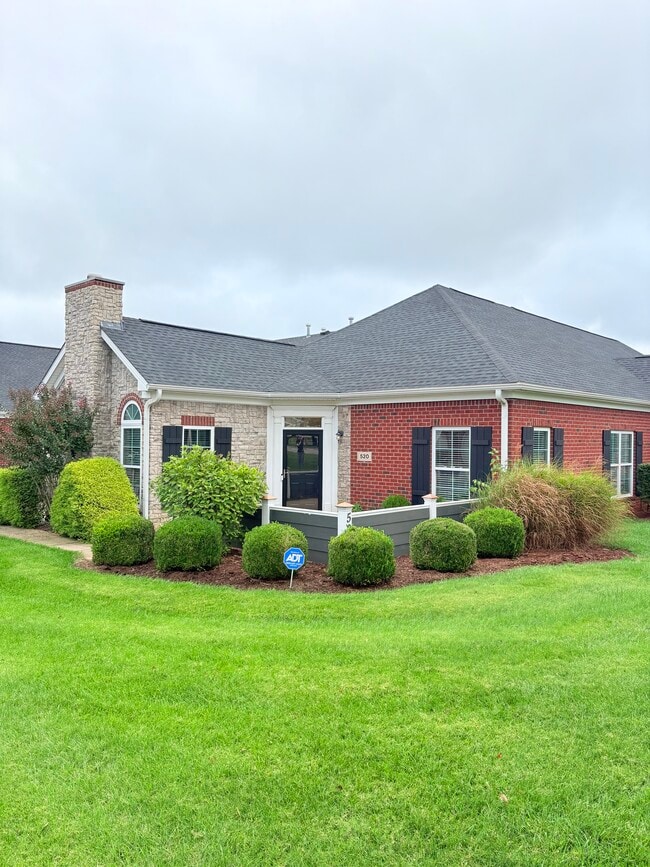 Building Photo - 2500 Crossings Blvd