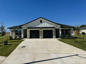 Building Photo - 801 Wax Myrtle