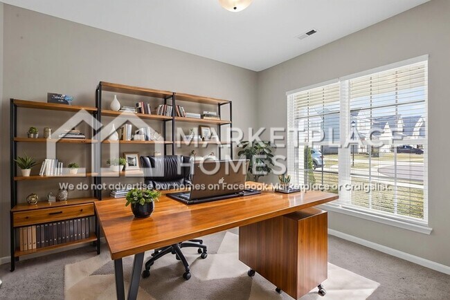 Foto del edificio - 8436 Gateway Run Rd