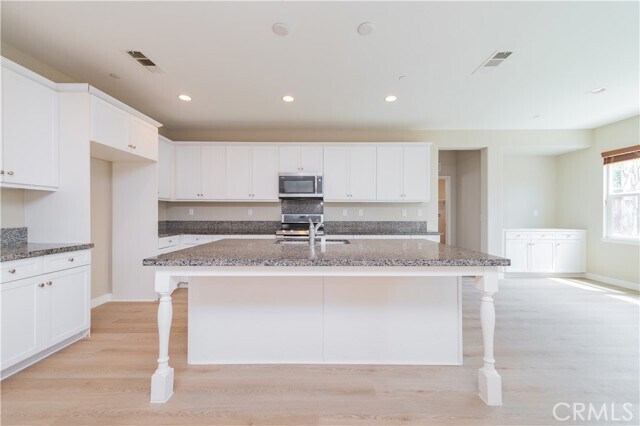 Foto del edificio - 29419 Moorings Ct
