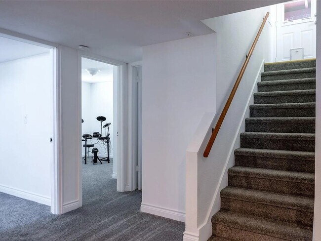 Foto del edificio - Basement unit near Denver