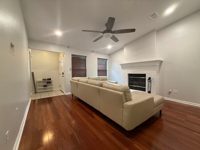 Photo - 2026 Rob Way House