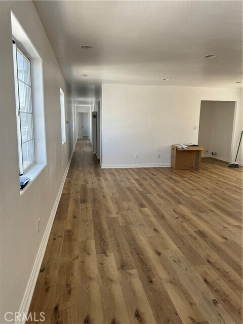 Building Photo - 11100 Willowbrook Ave