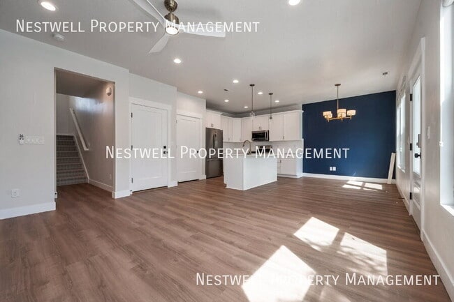 Building Photo - 6402 W Sugarcane Dr