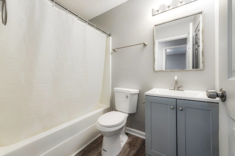 Foto del edificio - 1433 S Wellington St