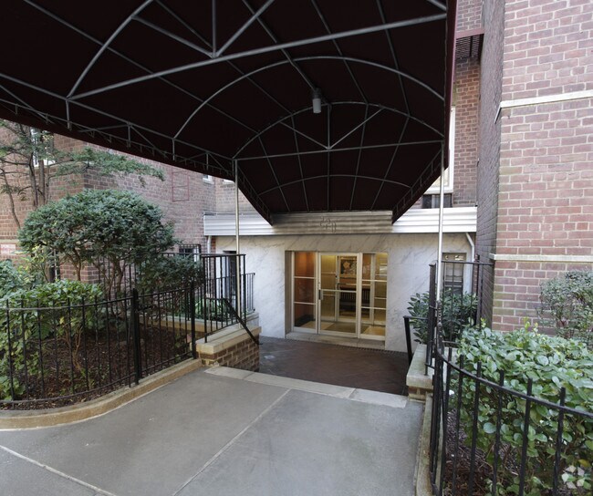 Foto del edificio - 220 Berkeley Pl