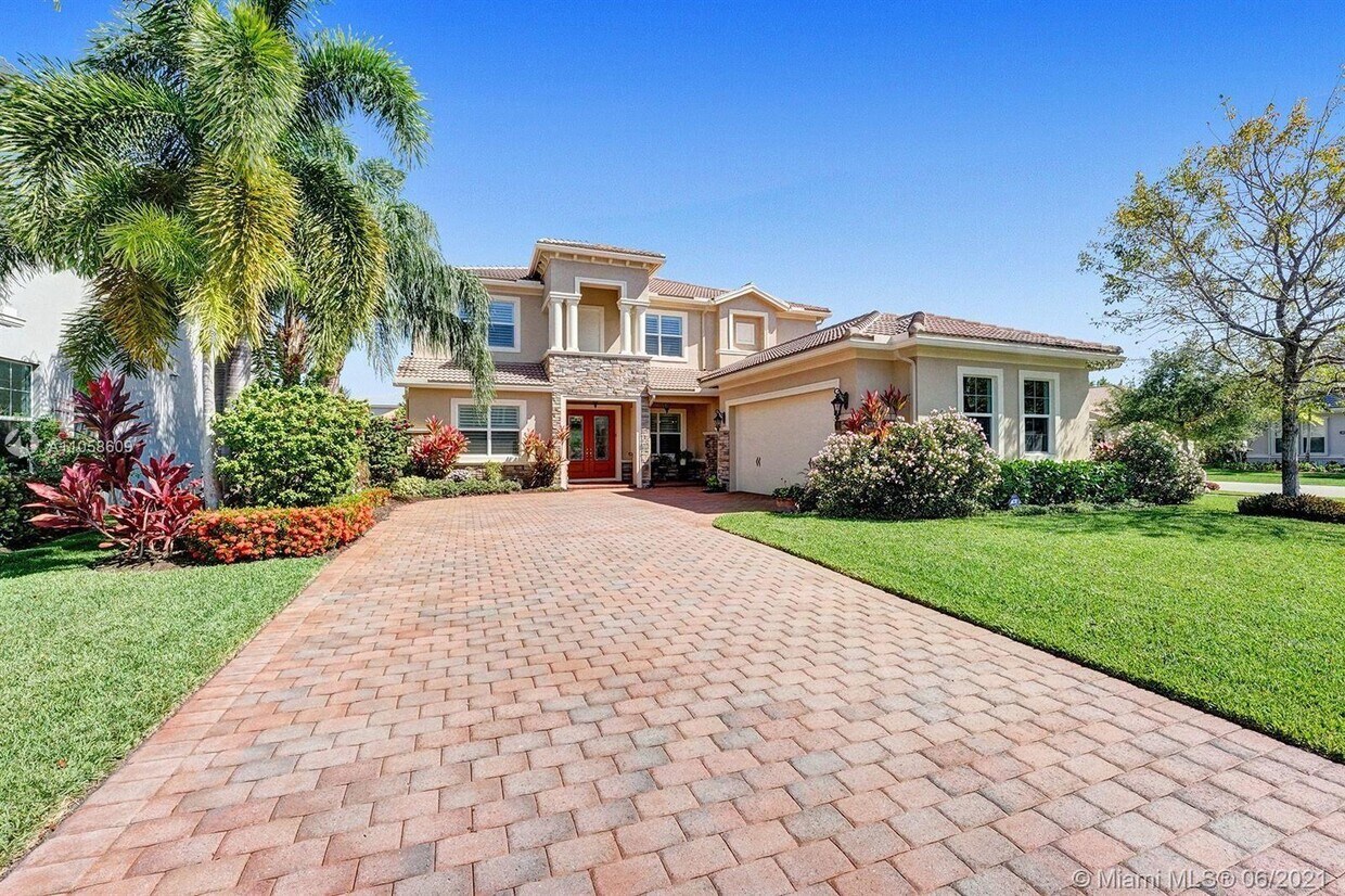 Primary Photo - 8947 Cypress Grove Ln