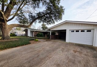 Building Photo - 534 Beechwood Dr