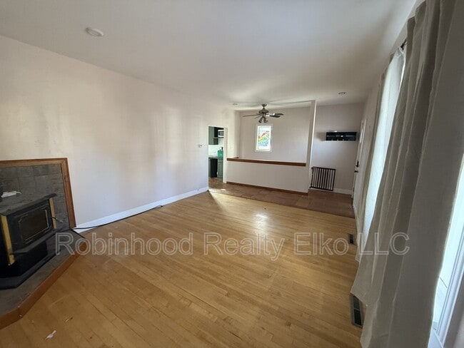 Building Photo - 118 Court St