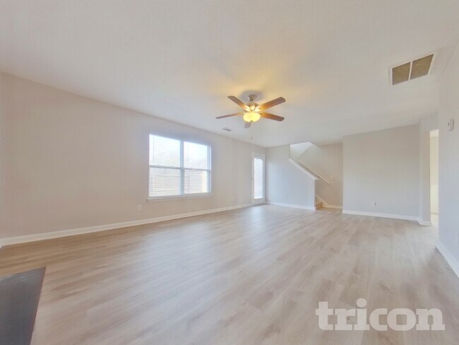 Foto del edificio - 5020 Serenity Point Ln