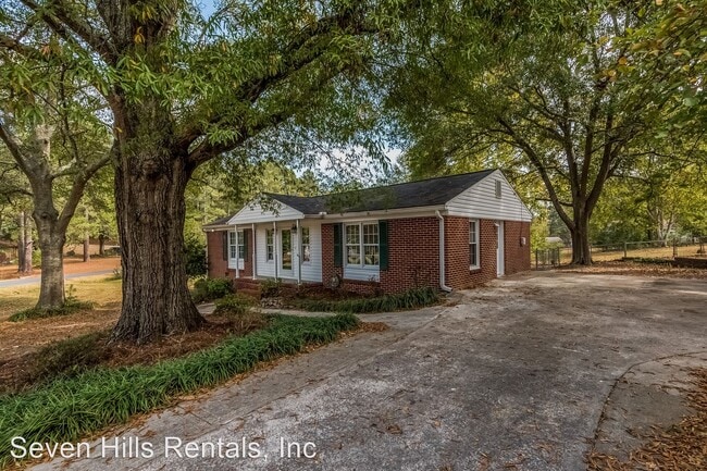Building Photo - 3 br, 1 bath House - 24 Lionel Lane
