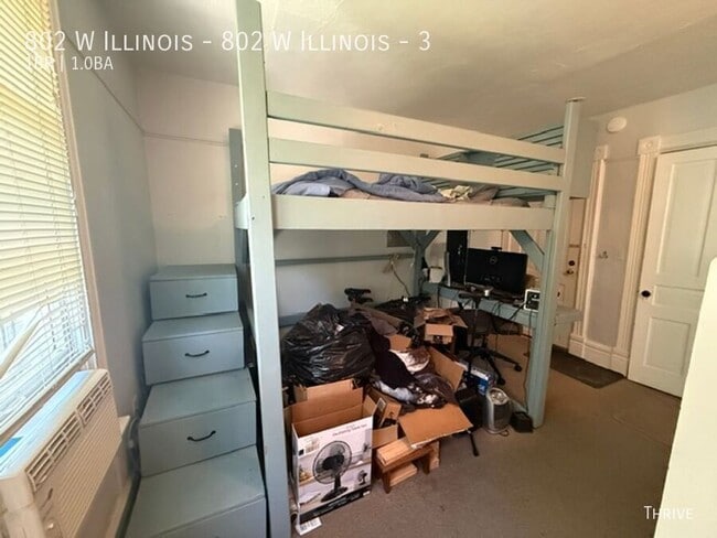 Foto del edificio - 802 W Illinois St