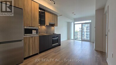 Building Photo - 1037 The Queensway
