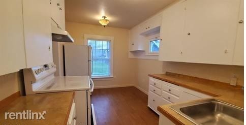 Building Photo - 1 br, 1 bath House - 4025 S Park Ave