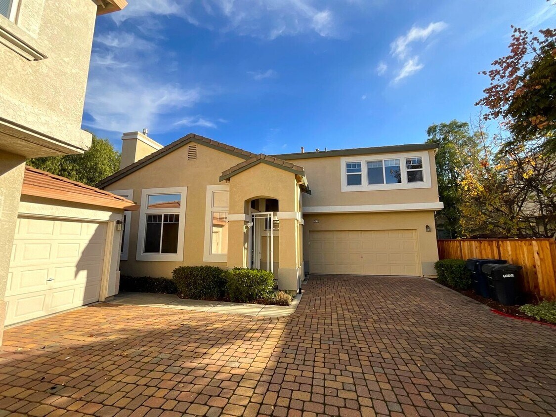 Primary Photo - 2127 Calla Lily Circle, Livermore, CA 94551