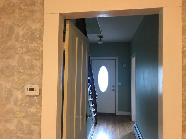 Playroom/office looking into hall/front entrance - 29 Garfield St