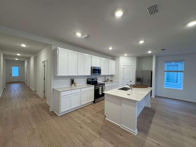 Photo - 4371 Vibernum Ave House