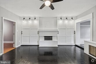 Building Photo - 5235 Wissahickon Ave