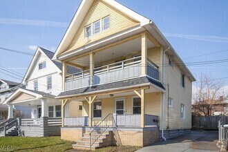 Building Photo - 3436 W 91st St