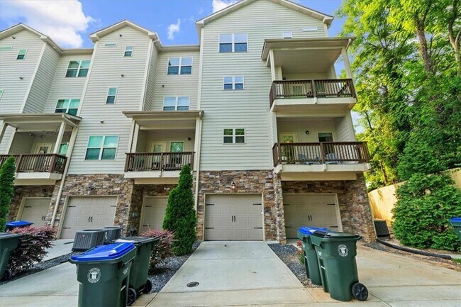 Building Photo - 3122 Quantum Ln
