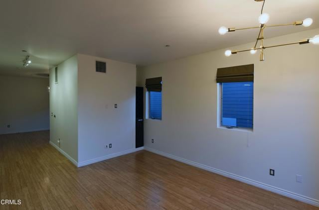 Building Photo - 217 S Marengo Ave