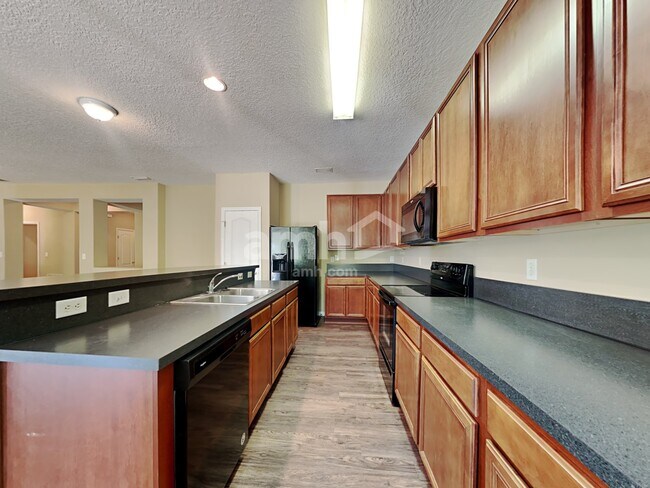 Foto del edificio - 86380 Cartesian Pointe Dr