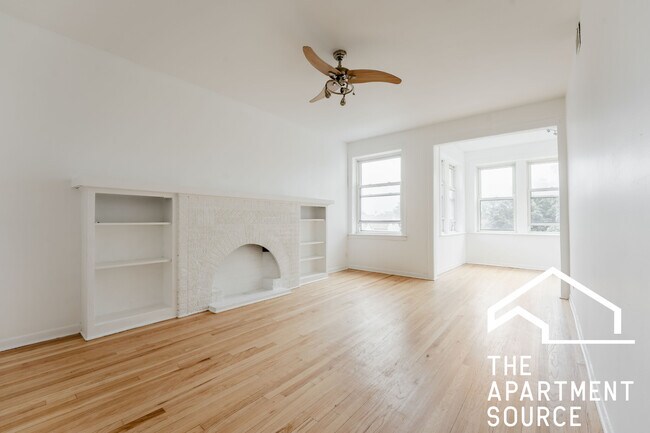 Foto del edificio - 2540 N Lawndale Ave