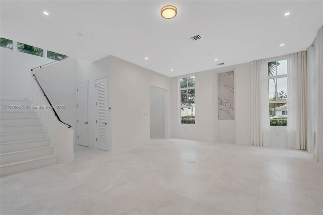 Foto del edificio - 3400 Ponce de Leon