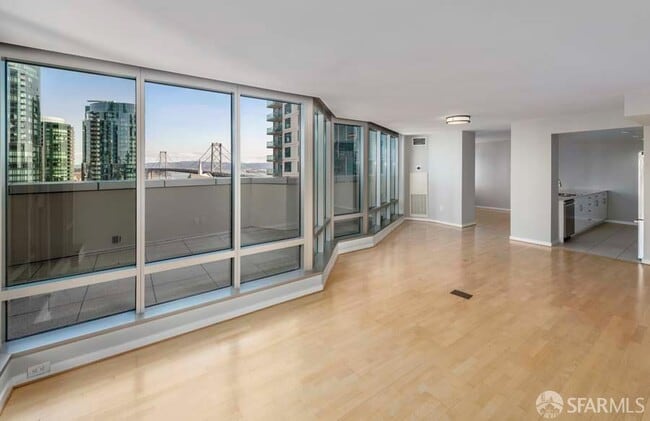 Foto del edificio - 355 1st St