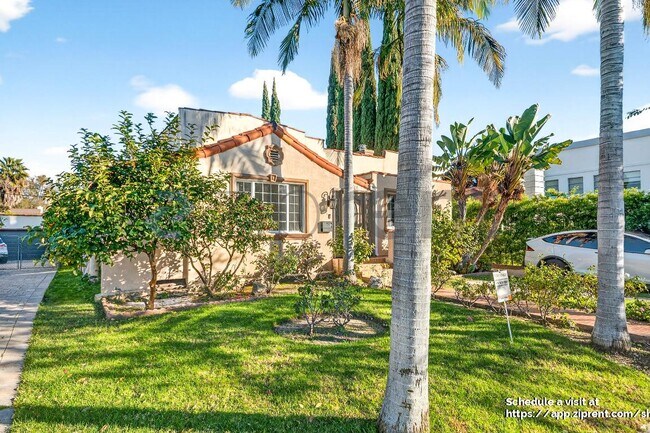 Foto del edificio - 138 N Hamel Dr