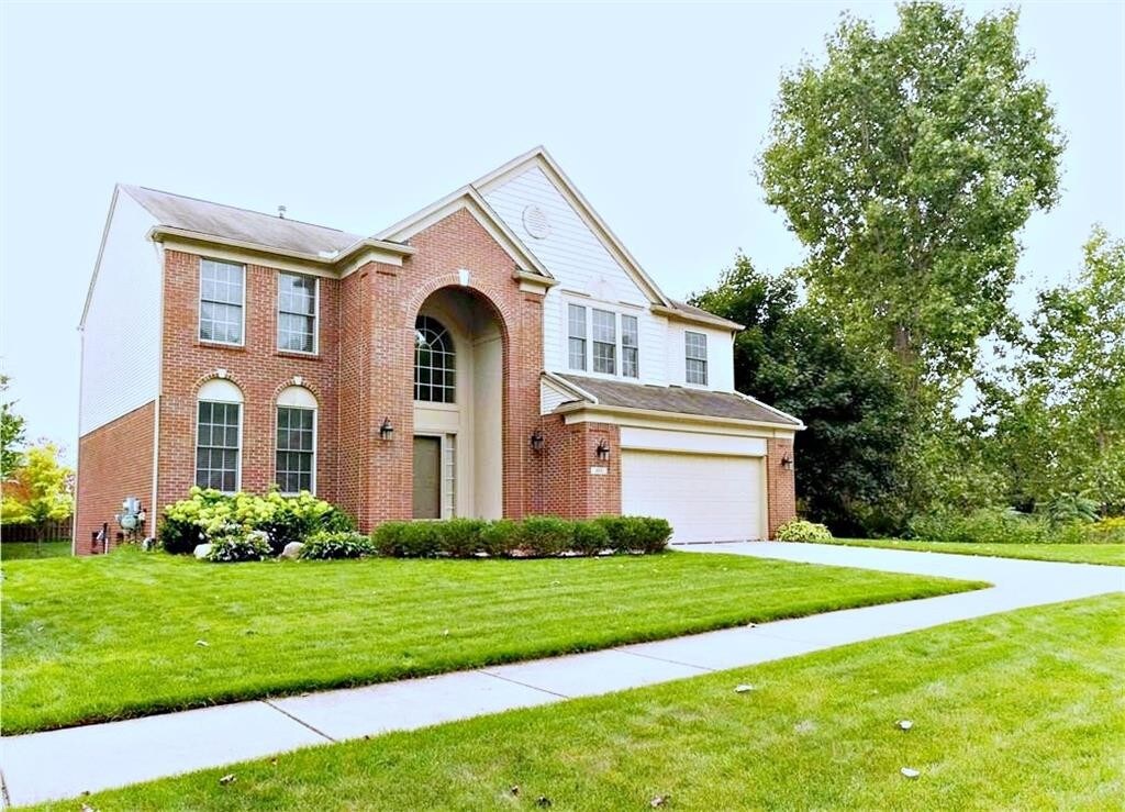 Primary Photo - 488 Bedlington Dr