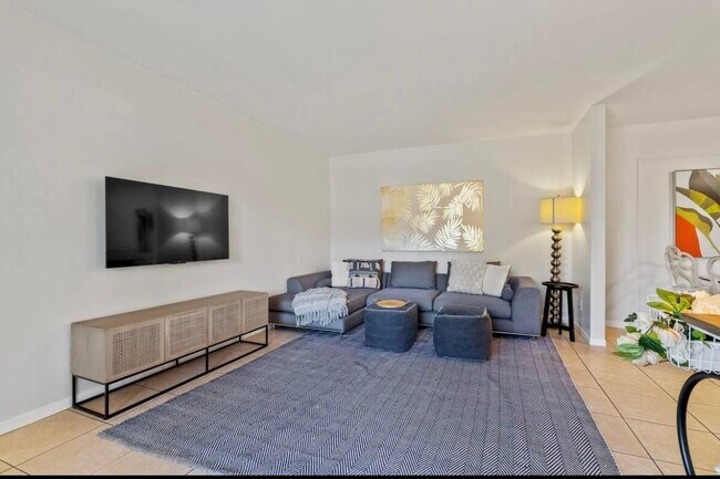 Foto del edificio - 333 SE Martin Ave