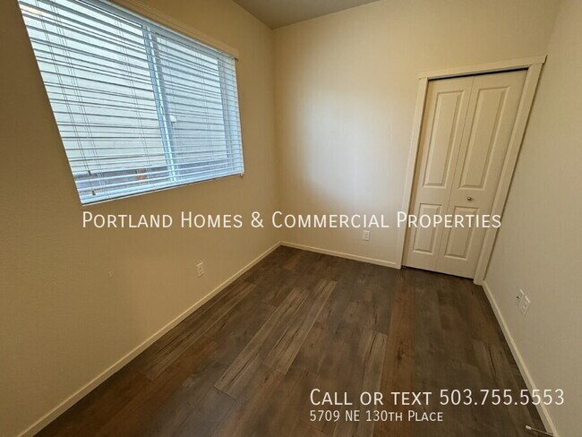Foto del edificio - 5709 NE 130th Pl