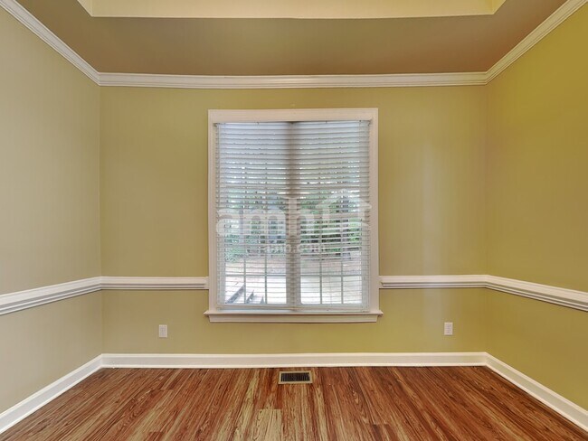 Foto del edificio - 1100 Secotan Pl