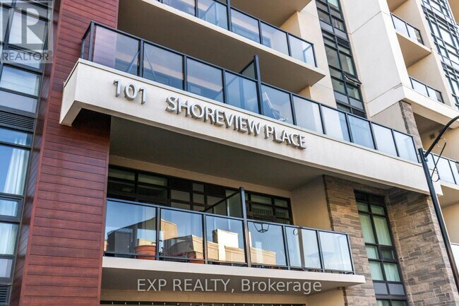 Photo du bâtiment - 101-101 Shoreview Pl