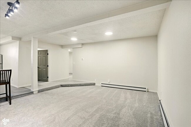 Building Photo - 11406 Dawn St