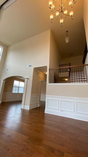 Foto del edificio - 4405 Woodland Bank Blvd
